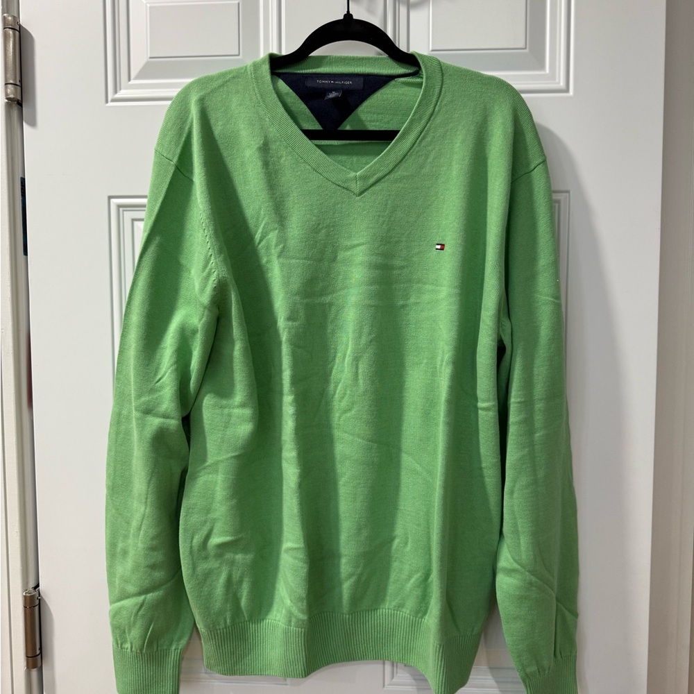 Tommy Hilfiger Men's Green Sweater